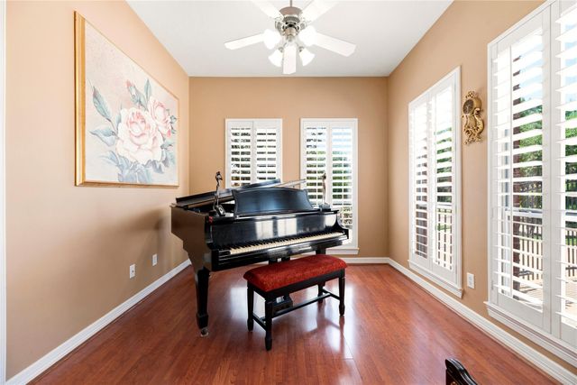 8106 Hollowhaven Court, Houston, TX 77095