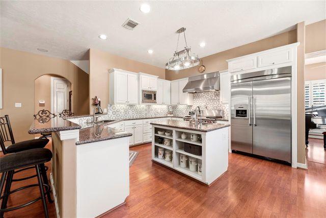 8106 Hollowhaven Court, Houston, TX 77095