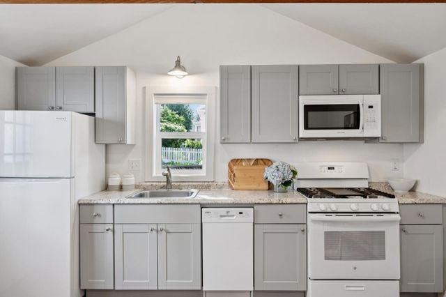 219 Willow Street, Pacific Grove, CA 93950