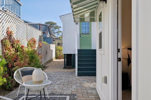 219 Willow Street, Pacific Grove, CA 93950