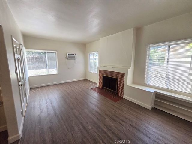 519 S Columbus Avenue, Glendale, CA 91204