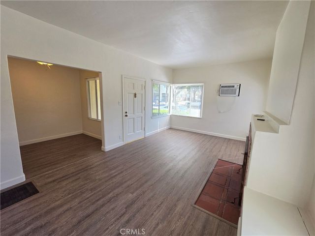 519 S Columbus Avenue, Glendale, CA 91204