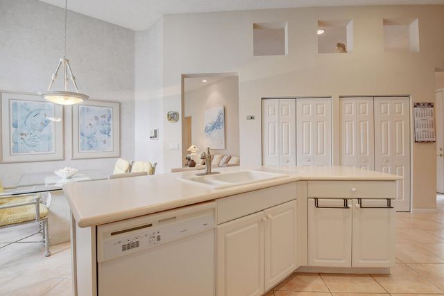 7725 Rockford Road, Boynton Beach, FL 33472