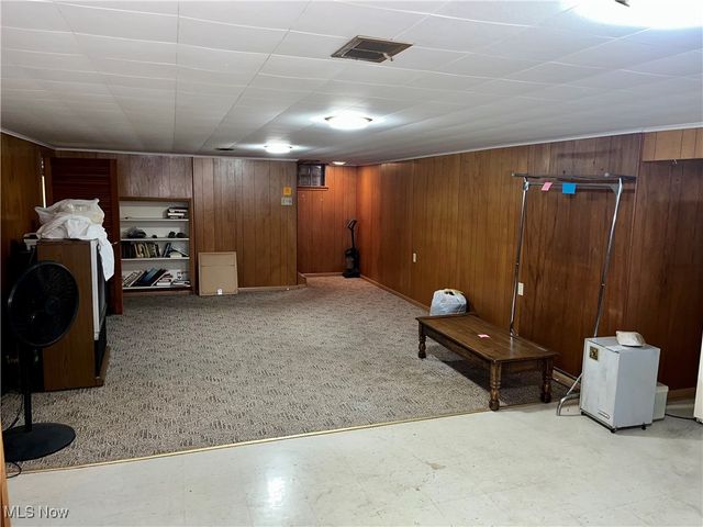 970 N Ward Avenue, Girard, OH 44420