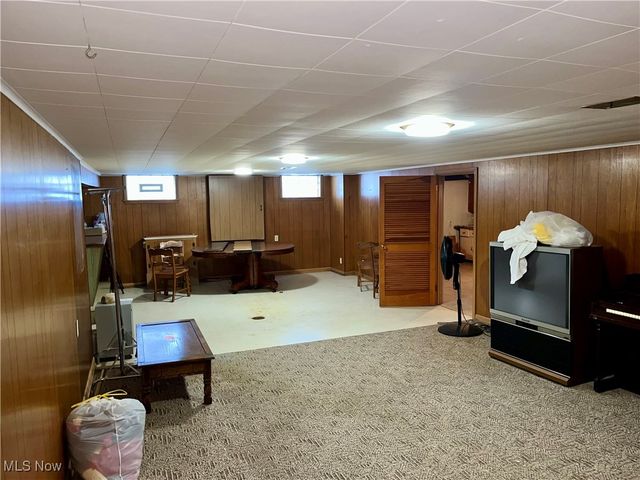 970 N Ward Avenue, Girard, OH 44420