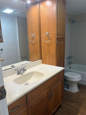 14427 W Lee Shore Drive, Willis, TX 77318