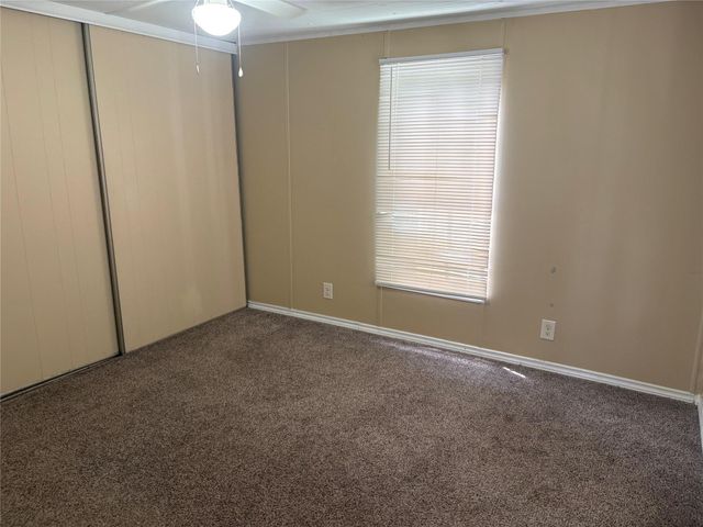14427 W Lee Shore Drive, Willis, TX 77318