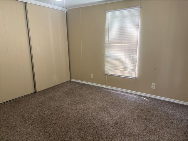 14427 W Lee Shore Drive, Willis, TX 77318