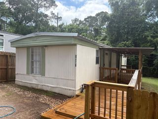 14427 W Lee Shore Drive, Willis, TX 77318