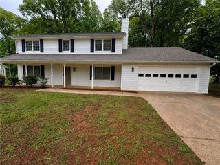 348 Freshman Drive, Lawrenceville, GA 30044