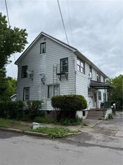 180 Norran Drive, Rochester, NY 14609