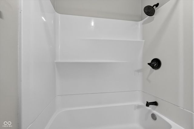 2308 Edgemont Way, Anderson, IN 46011