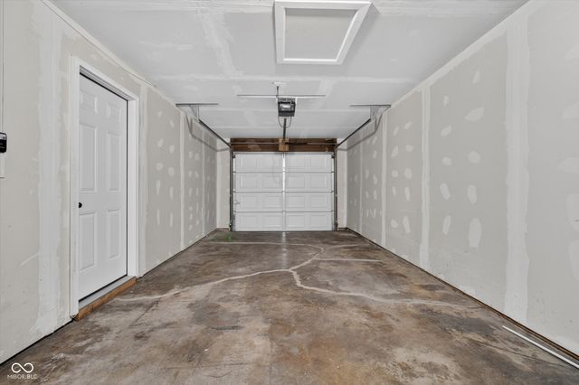 2308 Edgemont Way, Anderson, IN 46011