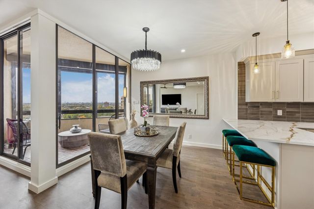 5555 Del Monte Drive 1404, Houston, TX 77056