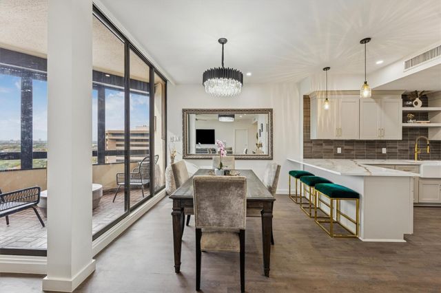 5555 Del Monte Drive 1404, Houston, TX 77056