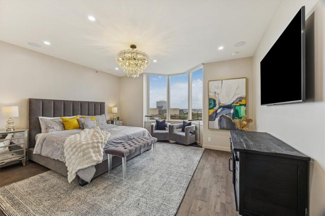 5555 Del Monte Drive 1404, Houston, TX 77056