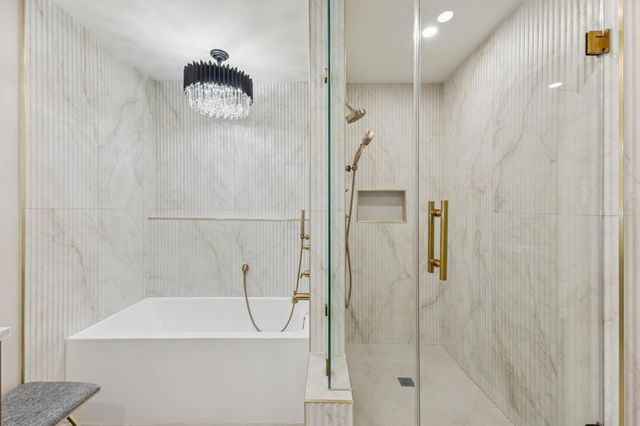 5555 Del Monte Drive 1404, Houston, TX 77056