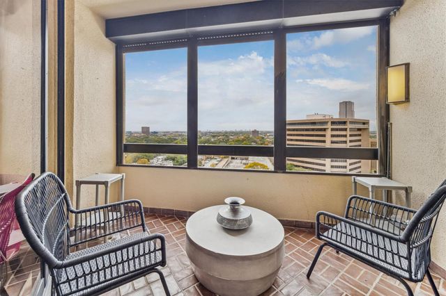 5555 Del Monte Drive 1404, Houston, TX 77056