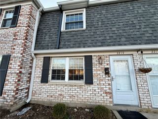 2215 Crew Circle, West Carrollton, OH 45439