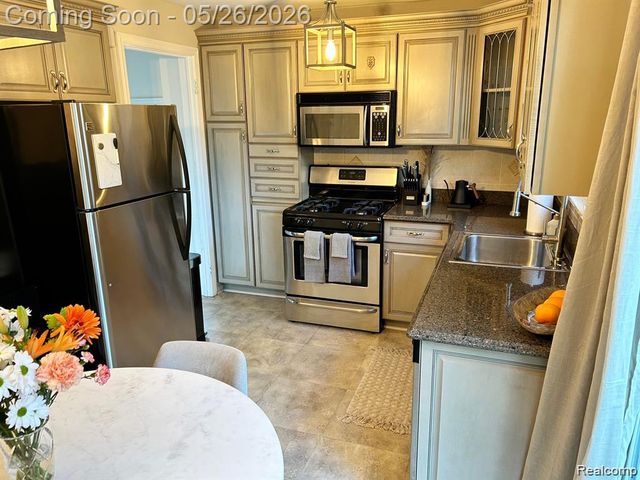 1931 Webster Street, Birmingham, MI 48009