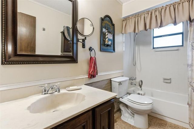 1128 HEIDI COURT, Deland, FL 32720