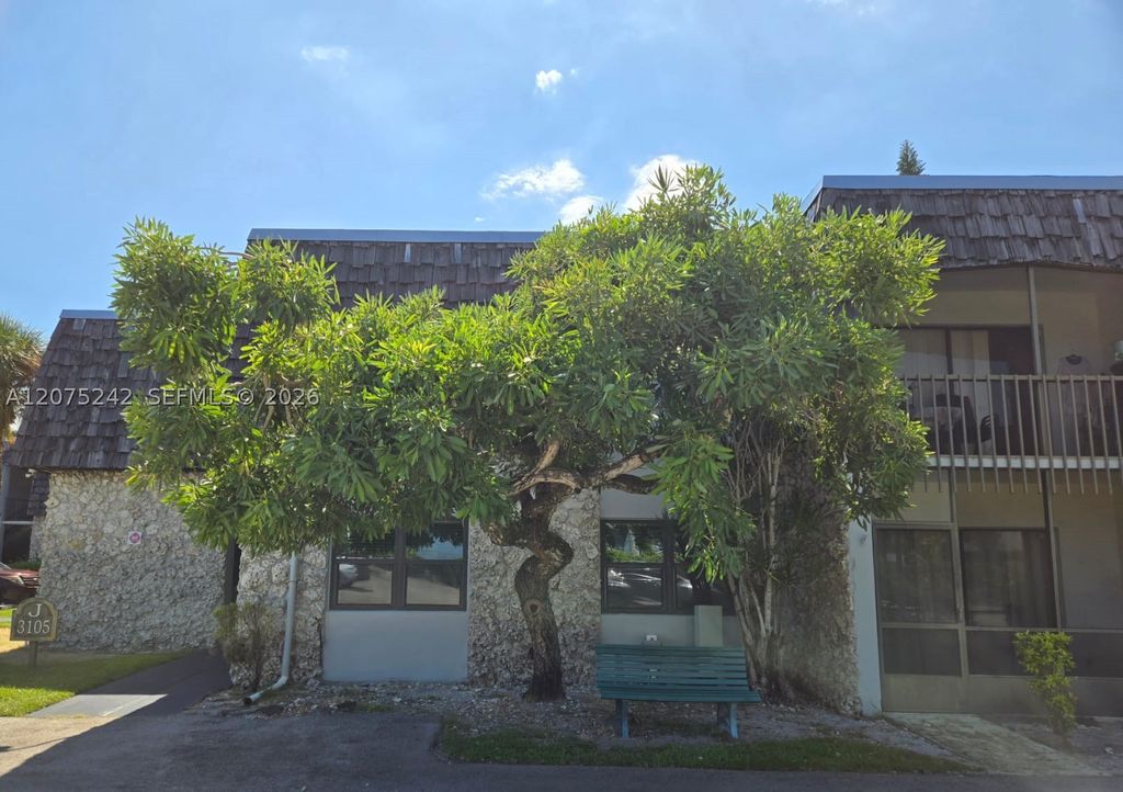 3105 Oakland Shores Dr J101, Oakland Park, FL 33309