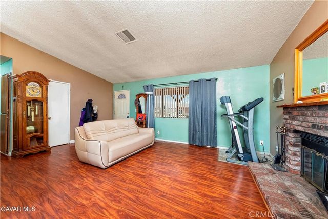 10731 E Avenue R2, Littlerock, CA 93543