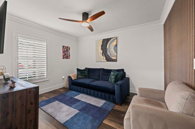 17257 Boca Club Boulevard 4, Boca Raton, FL 33487