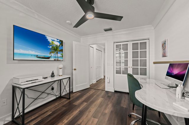 17257 Boca Club Boulevard 4, Boca Raton, FL 33487