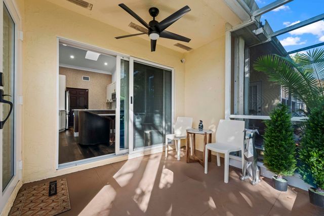 17257 Boca Club Boulevard 4, Boca Raton, FL 33487