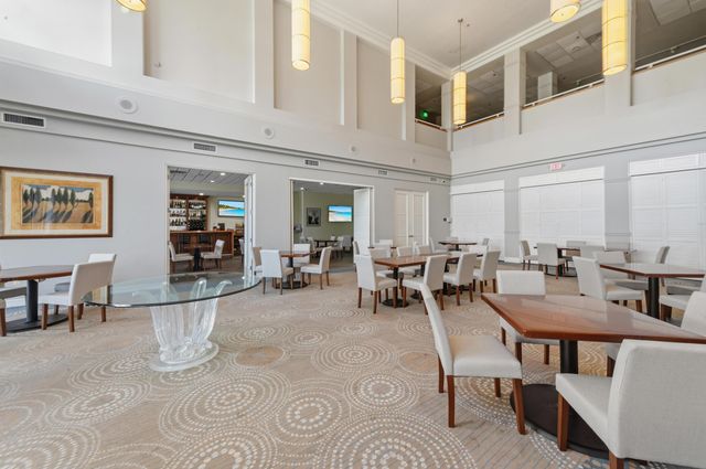 17257 Boca Club Boulevard 4, Boca Raton, FL 33487