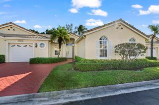 17257 Boca Club Boulevard 4, Boca Raton, FL 33487