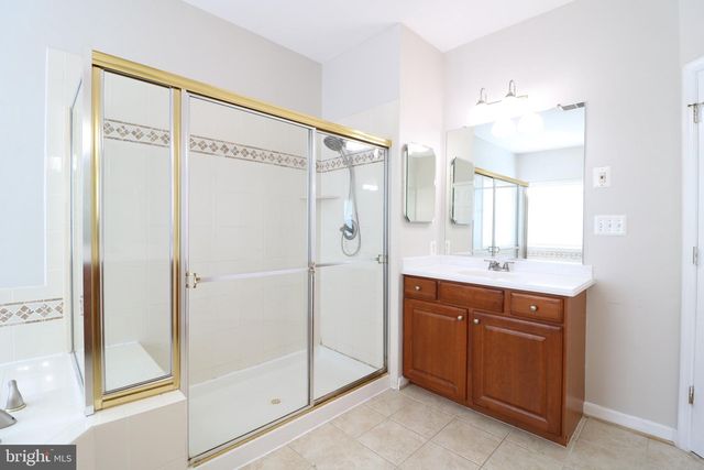 22078 VANTAGE POINTE PL, Ashburn, VA 20148