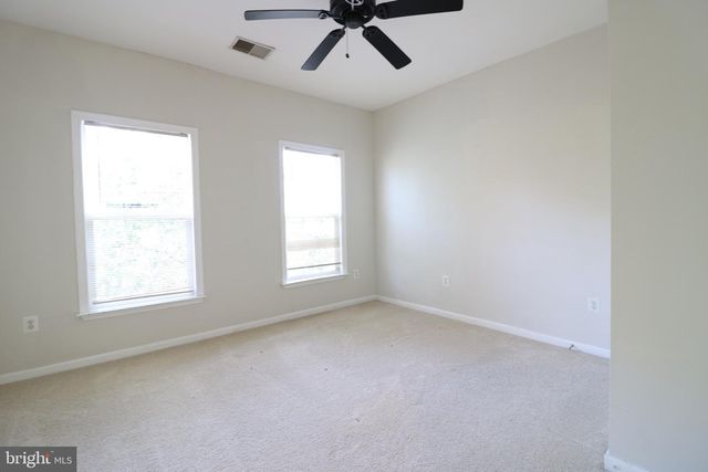 22078 VANTAGE POINTE PL, Ashburn, VA 20148
