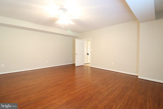 22078 VANTAGE POINTE PL, Ashburn, VA 20148