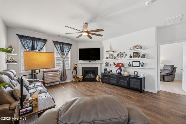 2001 Alizarin Lane, New Bern, NC 28562