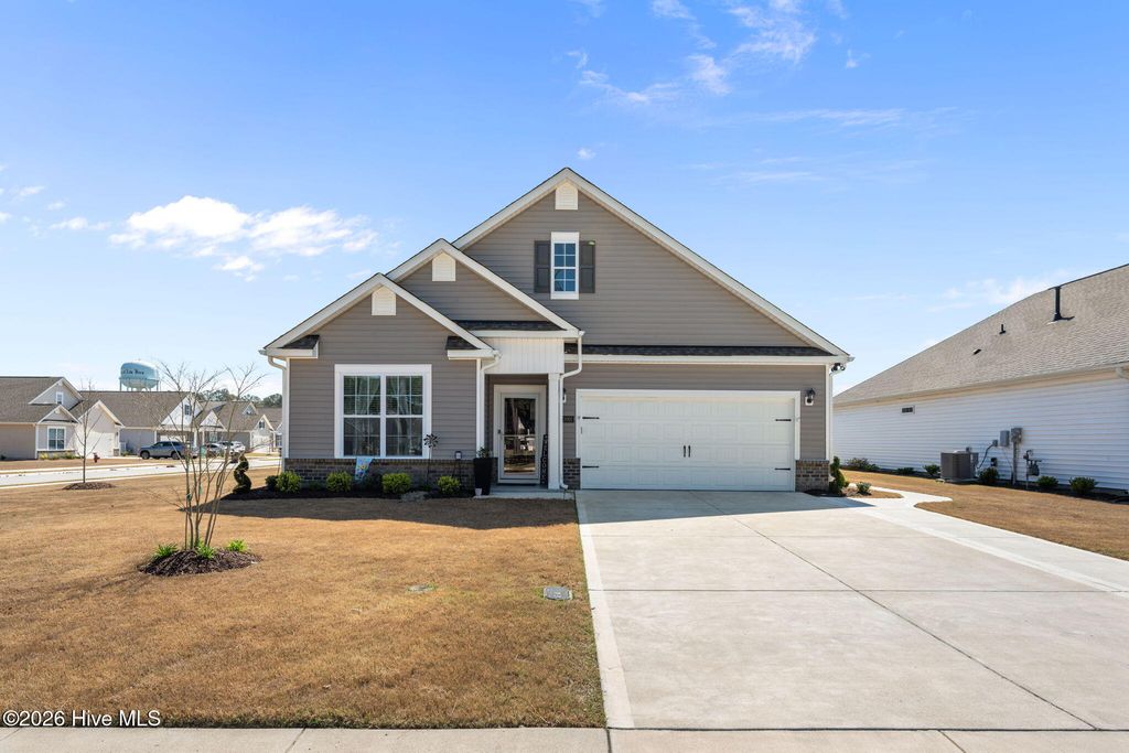 2001 Alizarin Lane, New Bern, NC 28562