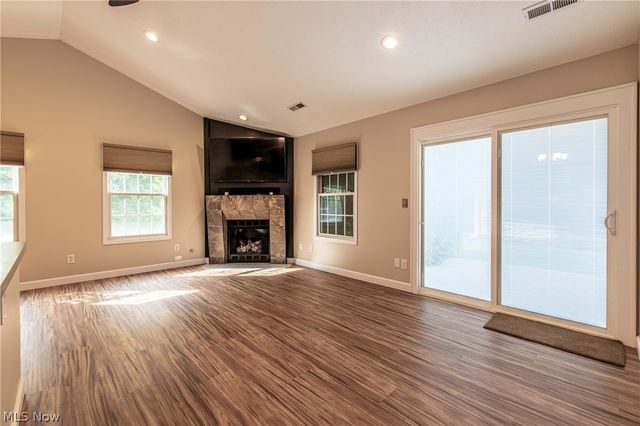 416 Harbor Ridge Lane, Fairport Harbor, OH 44077