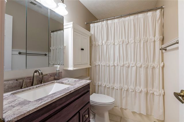 416 Harbor Ridge Lane, Fairport Harbor, OH 44077