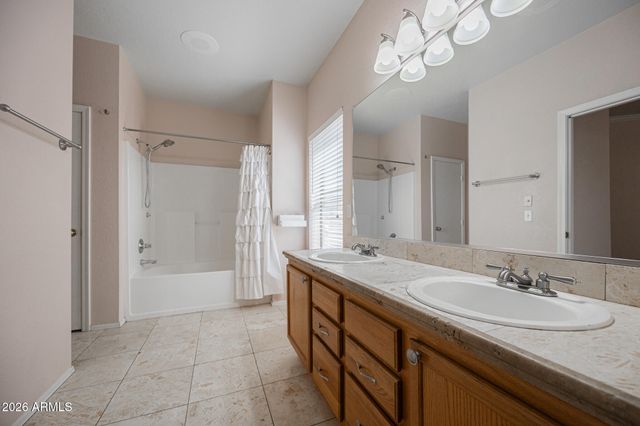 3864 S EMERY Street, Mesa, AZ 85212
