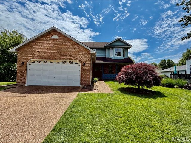 1514 McCoy Drive, Edwardsville, IL 62025