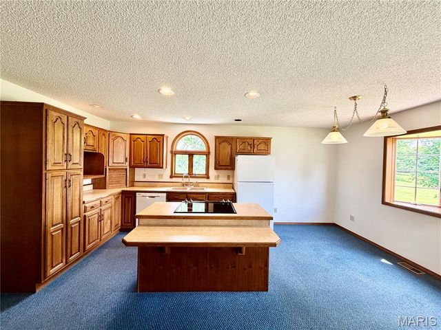 1514 McCoy Drive, Edwardsville, IL 62025