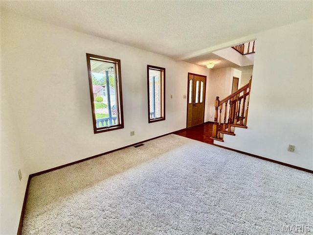 1514 McCoy Drive, Edwardsville, IL 62025