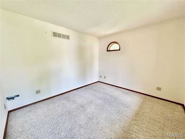 1514 McCoy Drive, Edwardsville, IL 62025