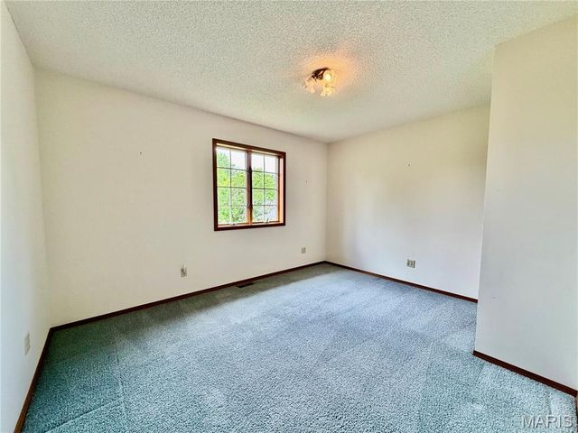 1514 McCoy Drive, Edwardsville, IL 62025