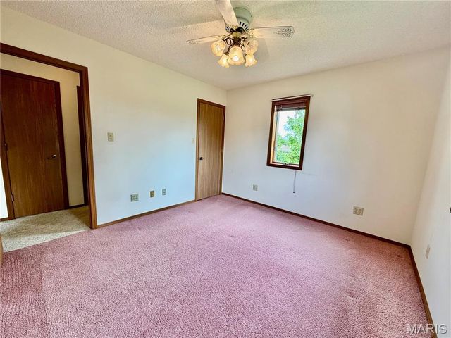 1514 McCoy Drive, Edwardsville, IL 62025