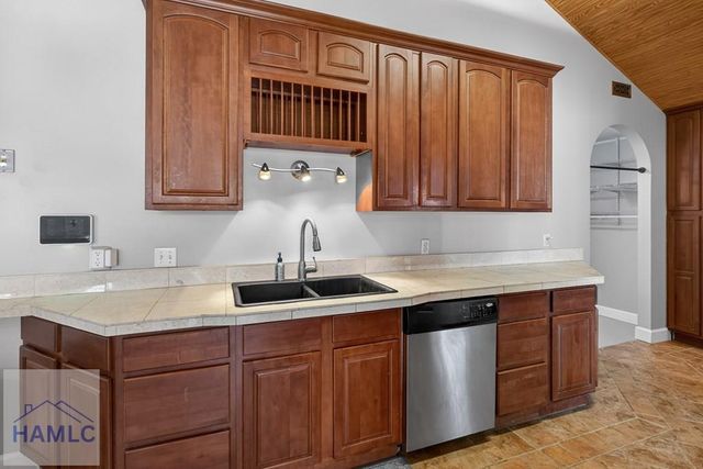 253 Glenn Bryant Road, Hinesville, GA 31313