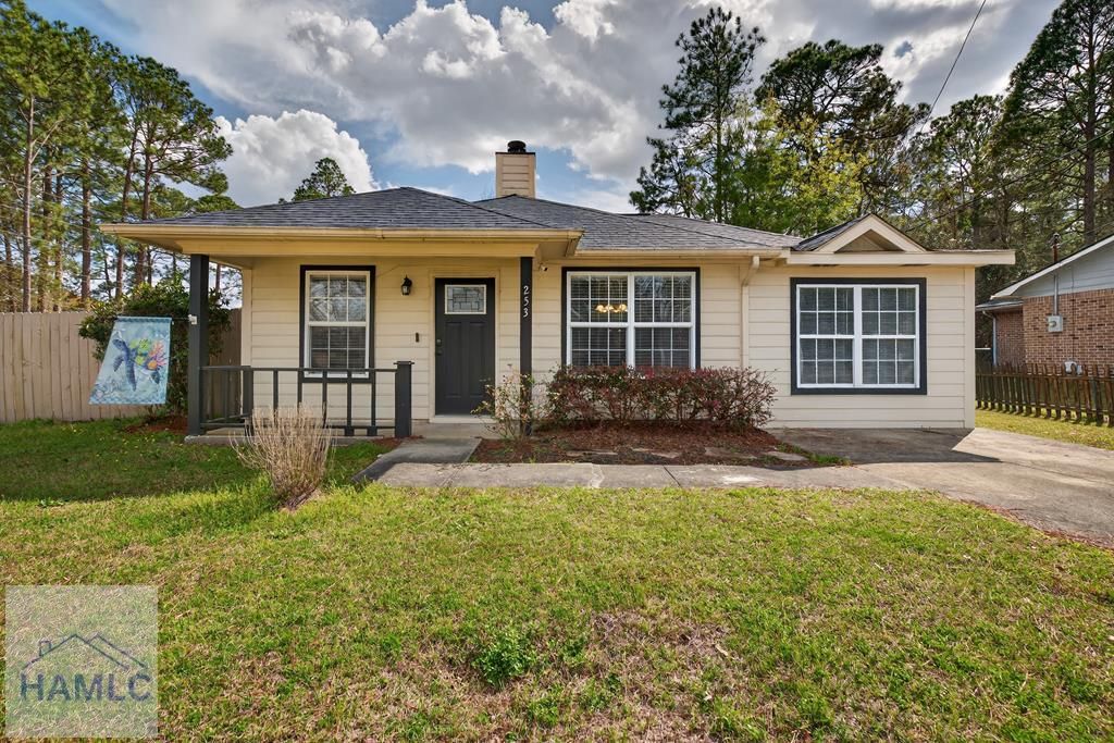 253 Glenn Bryant Road, Hinesville, GA 31313