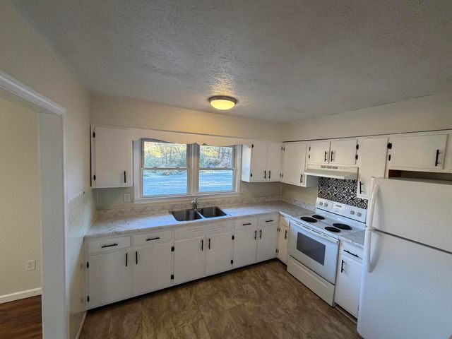 1912 Caudill Road, Stanton, KY 40380