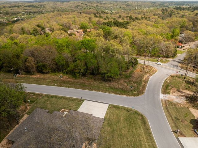9 Glen Elgin Court, Bella Vista, AR 72715
